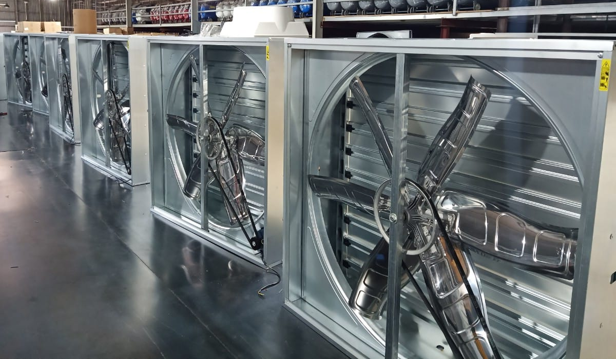 quạt hút thông gió 1530x1530