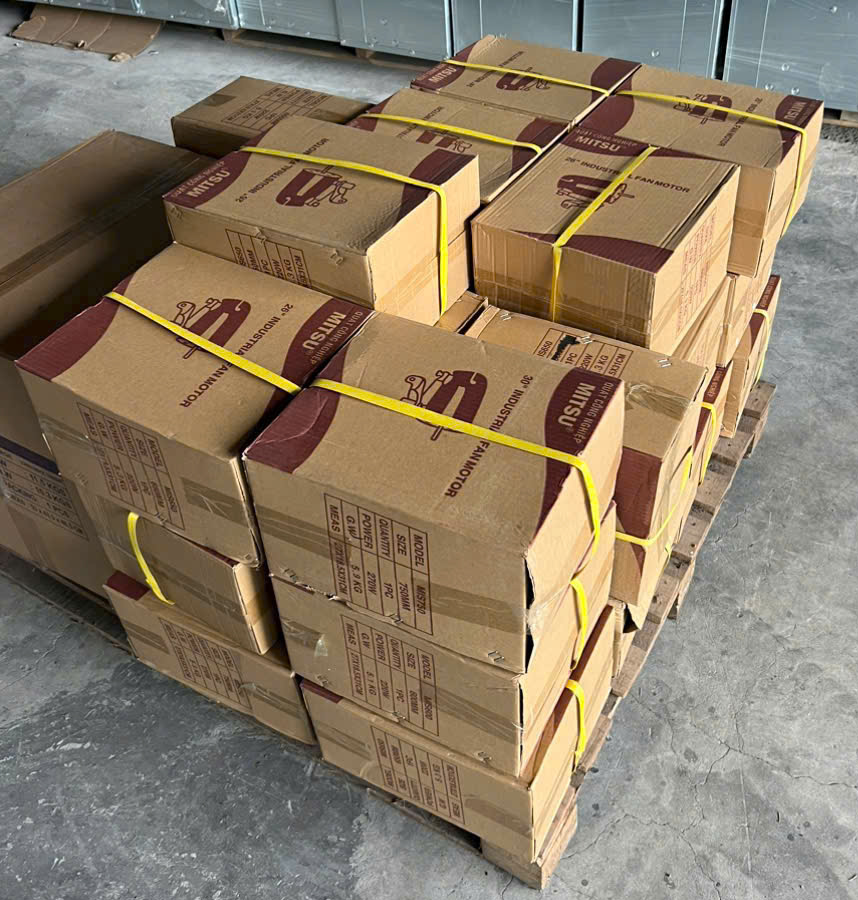 quạt treo MW-750W